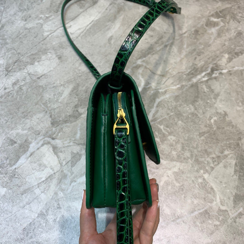 Modern Premium PU Leather Handbag - Sleek Minimalist Lines | Women's Fashion Handbag #716 - back view (image 4) of designer-inspired handbag