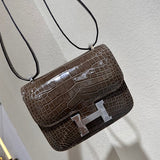  graceful structured bag detail view showing craftsmanship 8