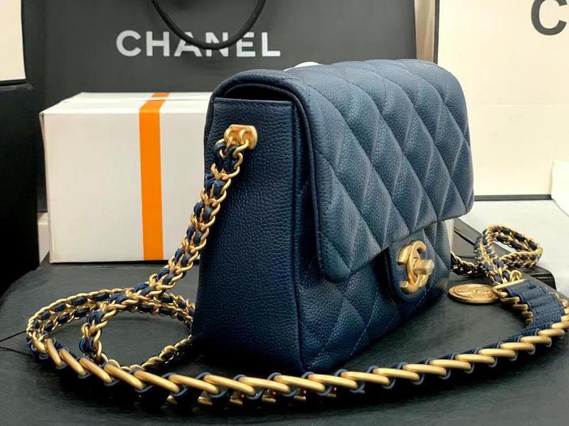 Zivas Charm Elevated Essentials Fashion Handbag (Structured Everyday Essential) – Styled Look
