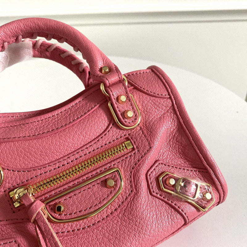 Zivas Charm Polished Finish Statement Handbag (Statement-Ready Design) – Styled Look