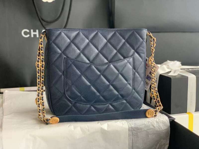 Zivas Charm Elevated Essentials Everyday Handbag (Statement-Ready Design) – Styled Look