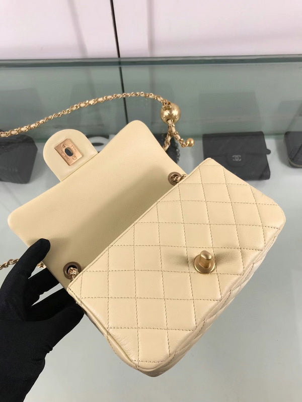 Zivas Charm Effortless Elegance Fashion Handbag (Refined Practical Design) – Full Silhouette