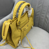 Zivas Charm Refined Everyday Style Fashion Handbag (Refined Modern Silhouette) – Styled Look