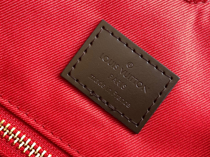 Side profile of signature sleek women's handbag – women's luxury handbag