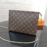 Close-up detail of everyday-luxe elevated women's handbag – women's premium purse
