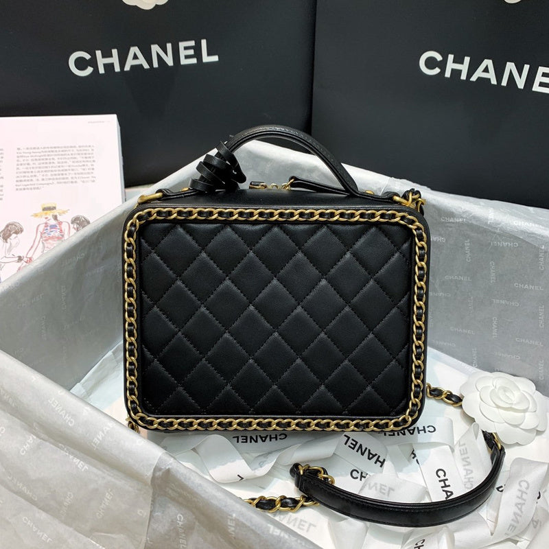  mid purse view 8