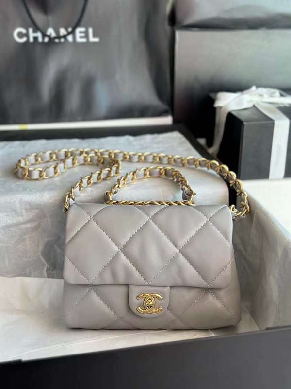 Zivas Charm Contemporary Flair Everyday Handbag (Versatile Style Statement) – Front View