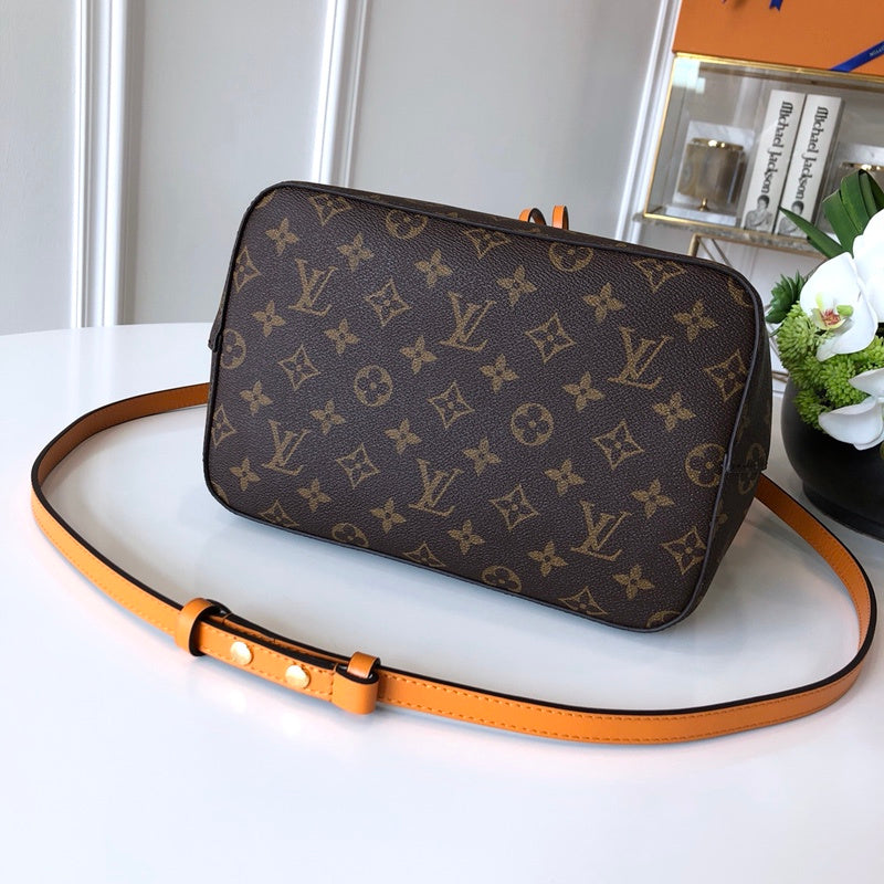Back view of structured polished women's handbag – women's premium purse