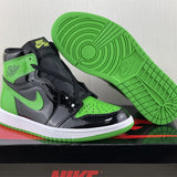 Nike Men's & Women's Luxury Low-Top Trainers — Style 261 interior view