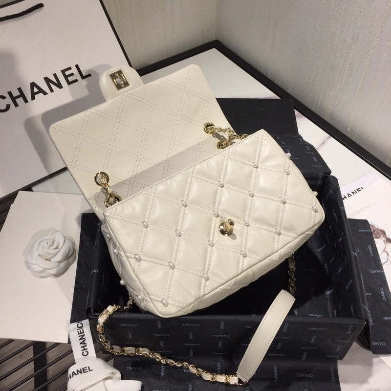 Zivas Charm Sleek Silhouette Fashion Handbag (Modern Wardrobe Staple) – Lifestyle Shot