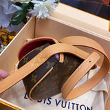  Tailored satchel front view 7