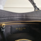 Zivas Charm Contemporary Flair Statement Handbag (Premium Everyday Carry) – Detail View