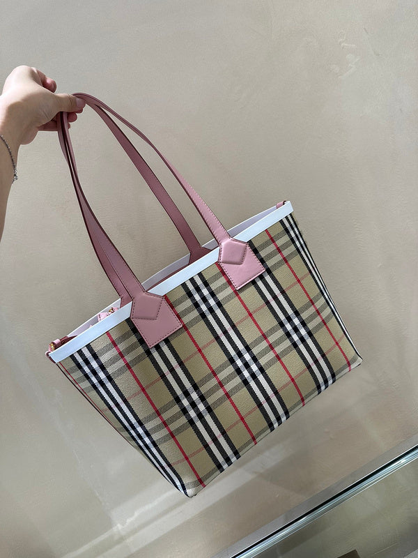 Polished Vegan Leather Handbag - Modern Structured Build | Women's Luxury Handbag #1078 - hardware and detail close-up (image 5) of designer-inspired handbag