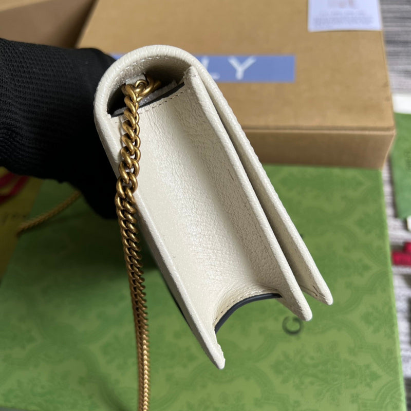 Close-up detail of modern sleek women's handbag – women's statement bag