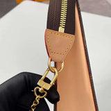 Handle and strap detail of elevated everyday-luxe women's handbag – women's luxury handbag