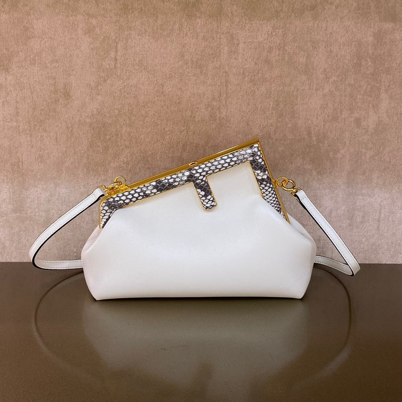 Ziva's Charm handbag – full view (Standard Size)