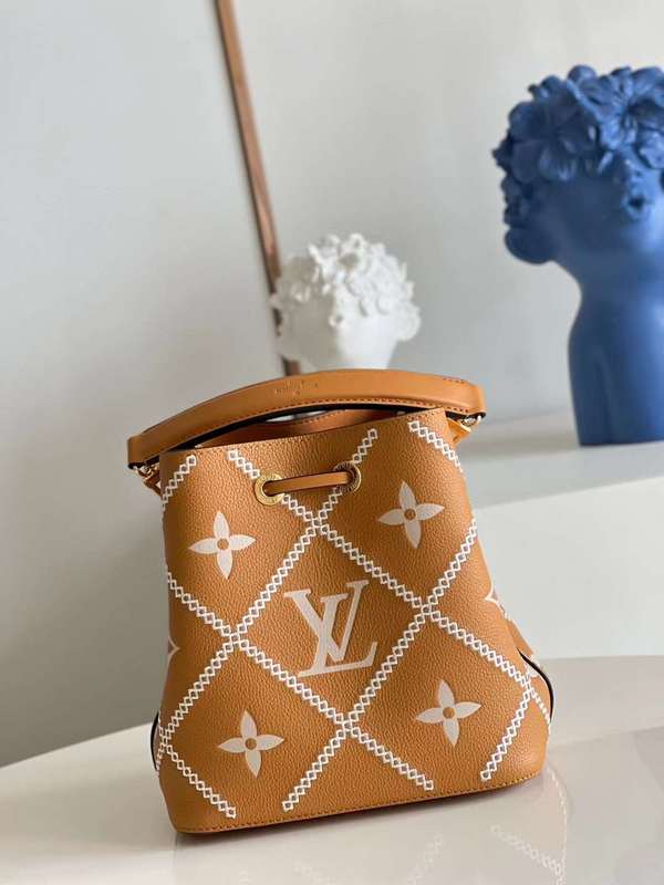 Interior view of structured polished women's handbag – women's everyday handbag