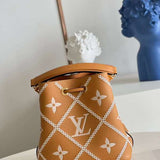 Interior view of structured polished women's handbag – women's everyday handbag