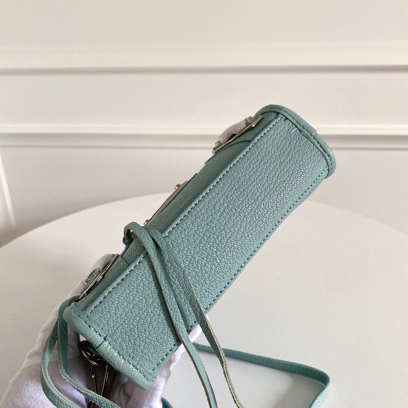Zivas Charm Elevated Essentials Statement Handbag (Everyday Luxury Essential) – Close-Up Detail