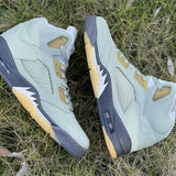 Nike Men's & Women's Luxury Low-Top Trainers — Style 249 side view