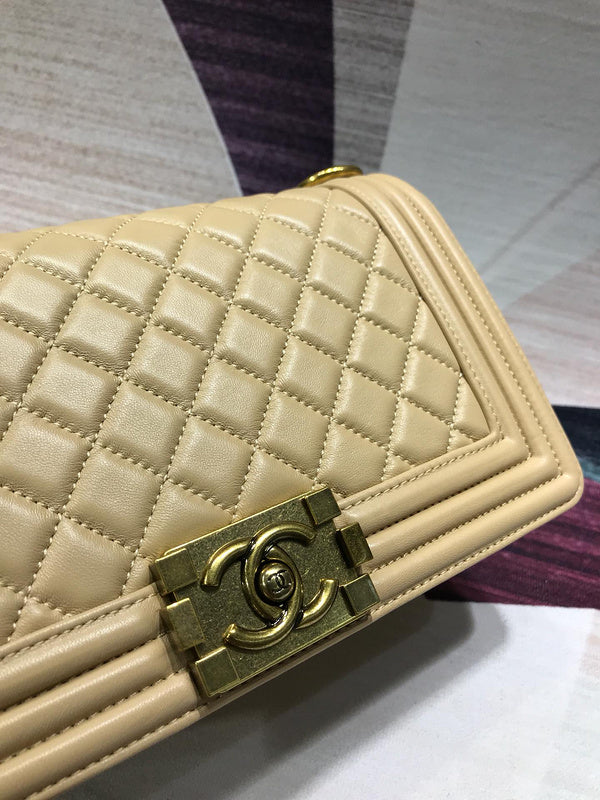  handbag, mid everyday style, image 8