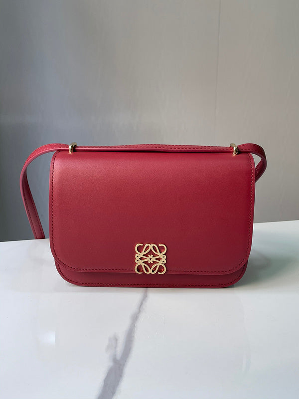Ziva's Charm handbag – back view (19cm*6cm*13.5cm)