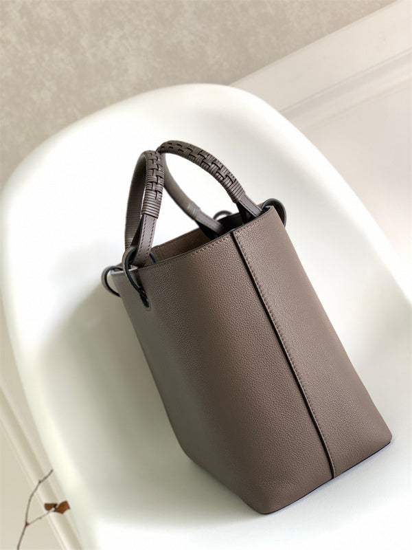 Ziva's Charm handbag – full view (29cm*14cm*25cm)
