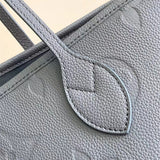  tote bag close-up of hardware and finish