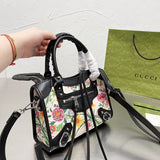 Ziva's Charm handbag – close-up view (one versatile size)