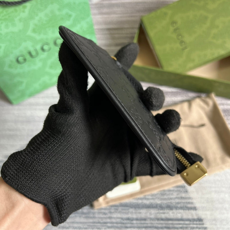 Smart bag shown from front angle