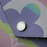 Front view of modern chic women's handbag – women's designer-style accessory