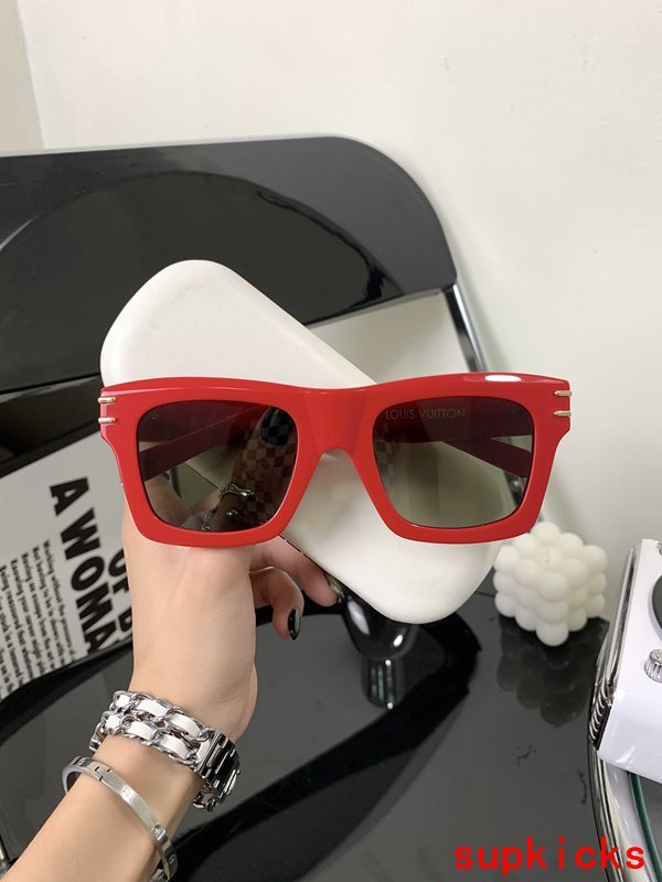 Side view of Louis Vuitton unisex sunglasses