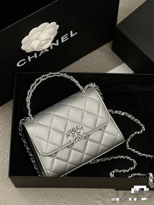  women's handbag, mid design, view 7