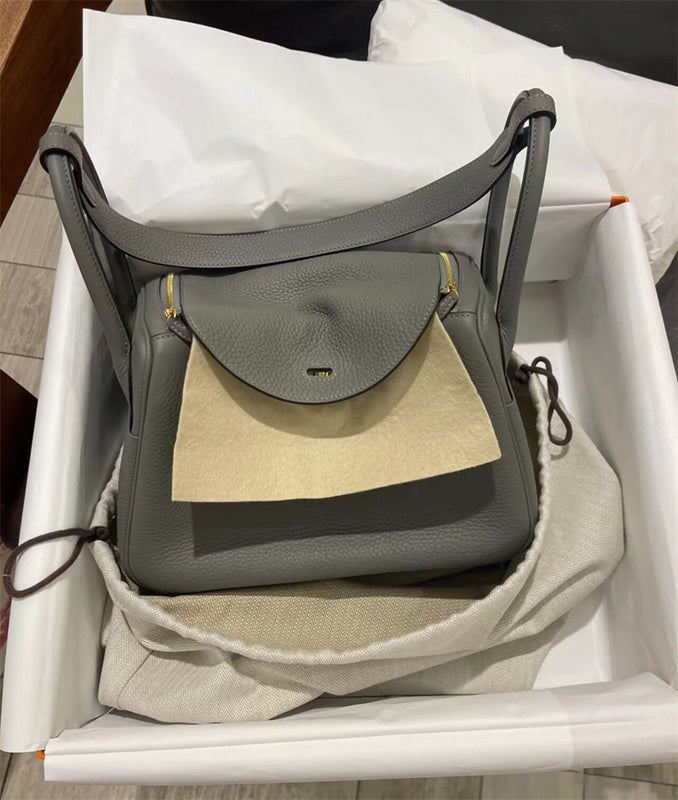  Statement tote bag front view