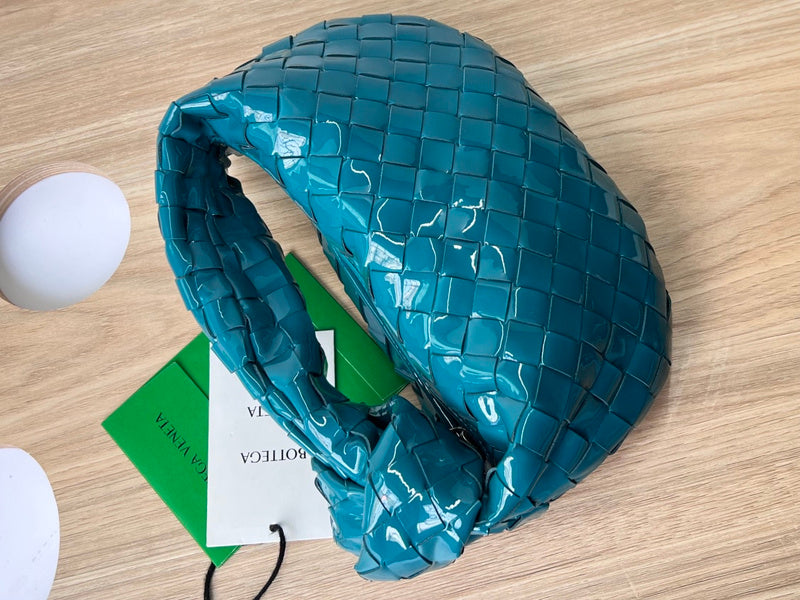 Sophisticated Premium PU Leather Handbag - Chic Everyday Appeal | Women's Statement Accessory #1658 - product detail shot (image 10) of designer-inspired handbag