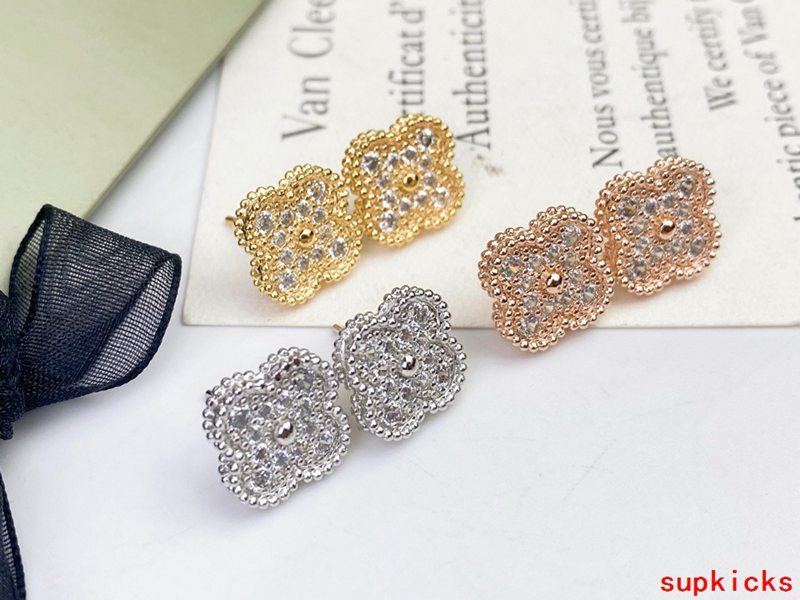 Lifestyle view of Van Cleef & Arpels unisex jewelry piece