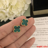 Full view of Van Cleef & Arpels unisex jewelry piece
