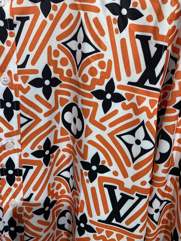Full styled look of Louis Vuitton cotton t-shirt with signature branding