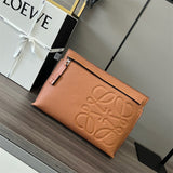 Ziva's Charm handbag – close-up view (29.5cm*6.5cm*20.5cm)