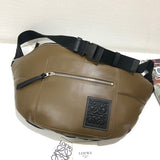 Ziva's Charm handbag – close-up view (35cm*28cm*17cm)