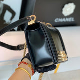  women's handbag, versatile design, view 4