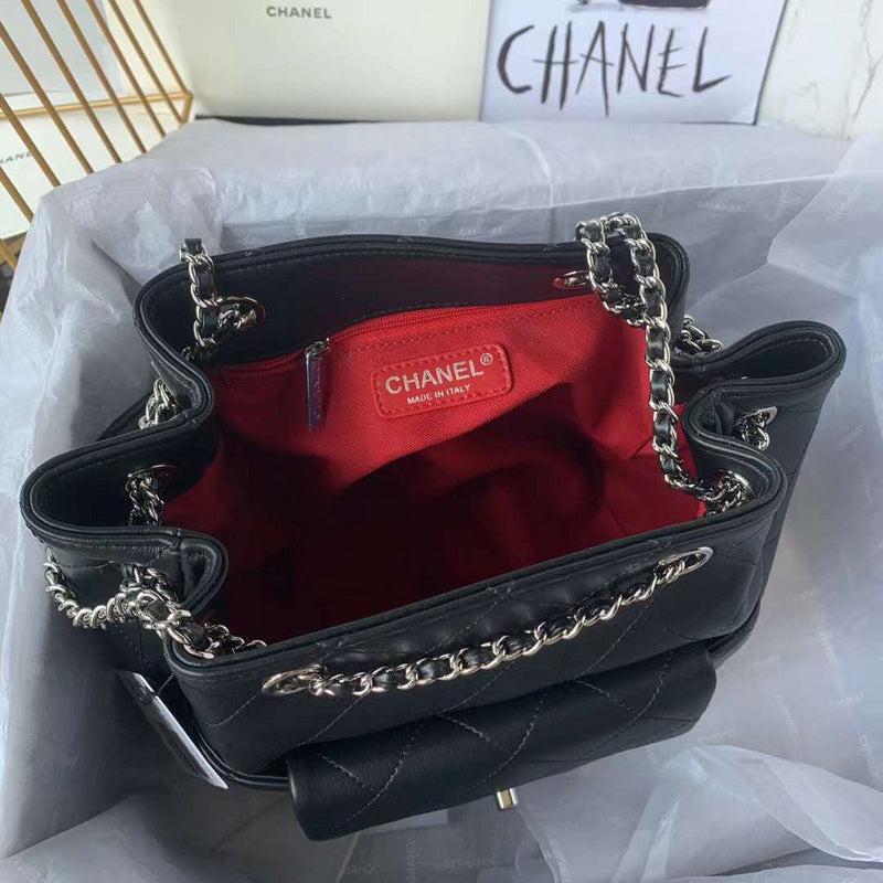  versatile purse view 10