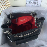  versatile purse view 10