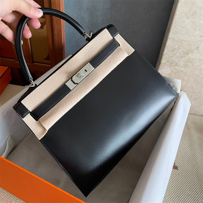  Smart everyday bag front view