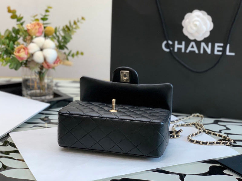  women's handbag, mid design, view 7