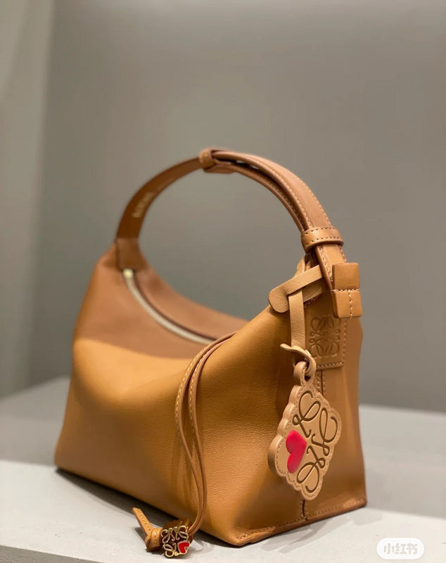 Ziva's Charm handbag – angled view (21cm*17cm*12.5cm)