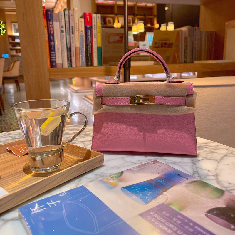 Versatile bag women's premium everyday handbag