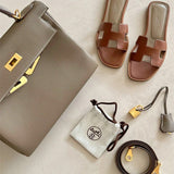  streamlined handbag styled with outfit 12