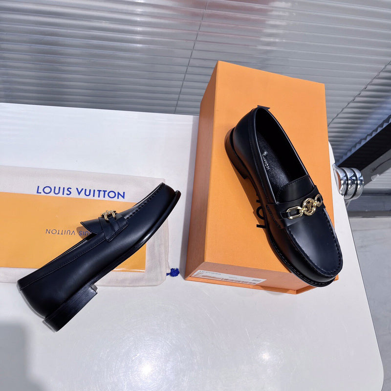 Louis Vuitton Burgundy Classic Ballet Flats - Sole Detail View