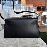 Graceful shoulder bag carried on shoulder 10